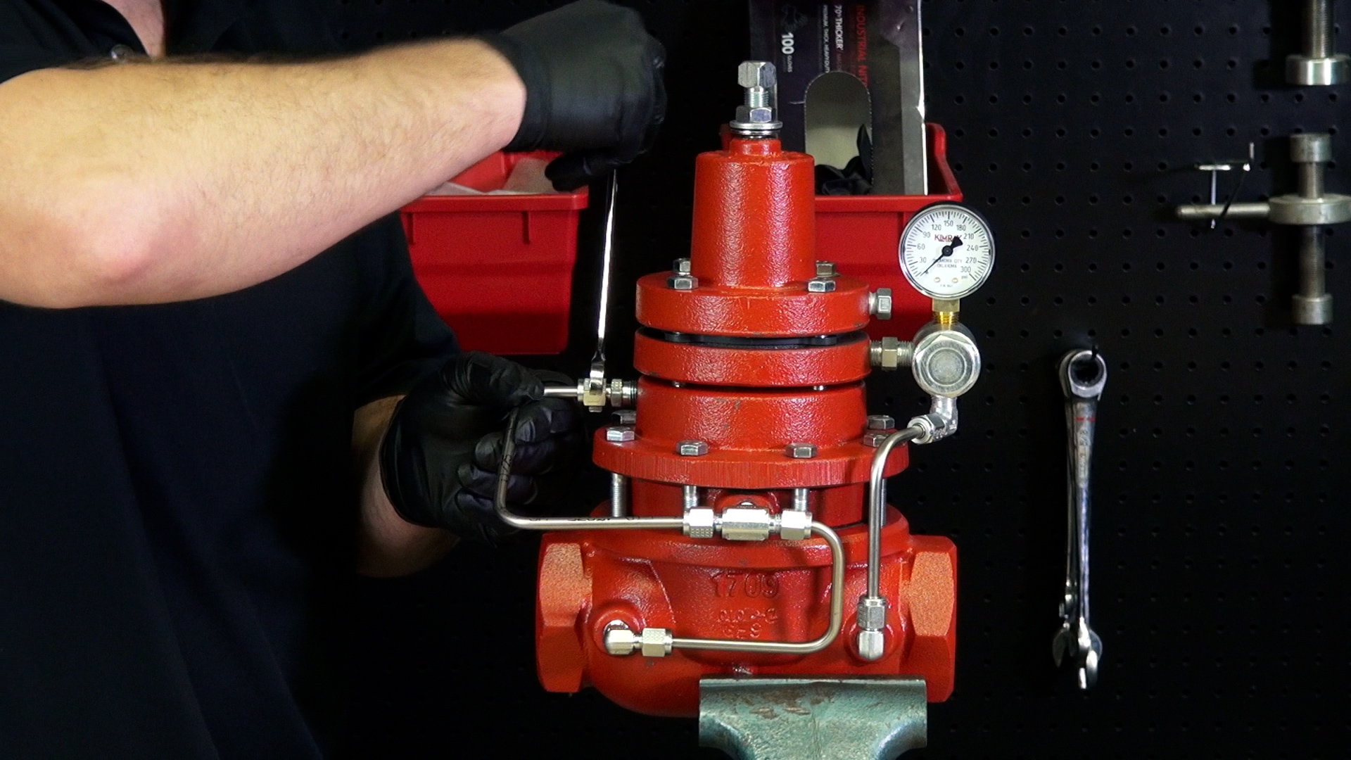 How to Convert a Gas Regulator from Vent to Nonvent Kimray